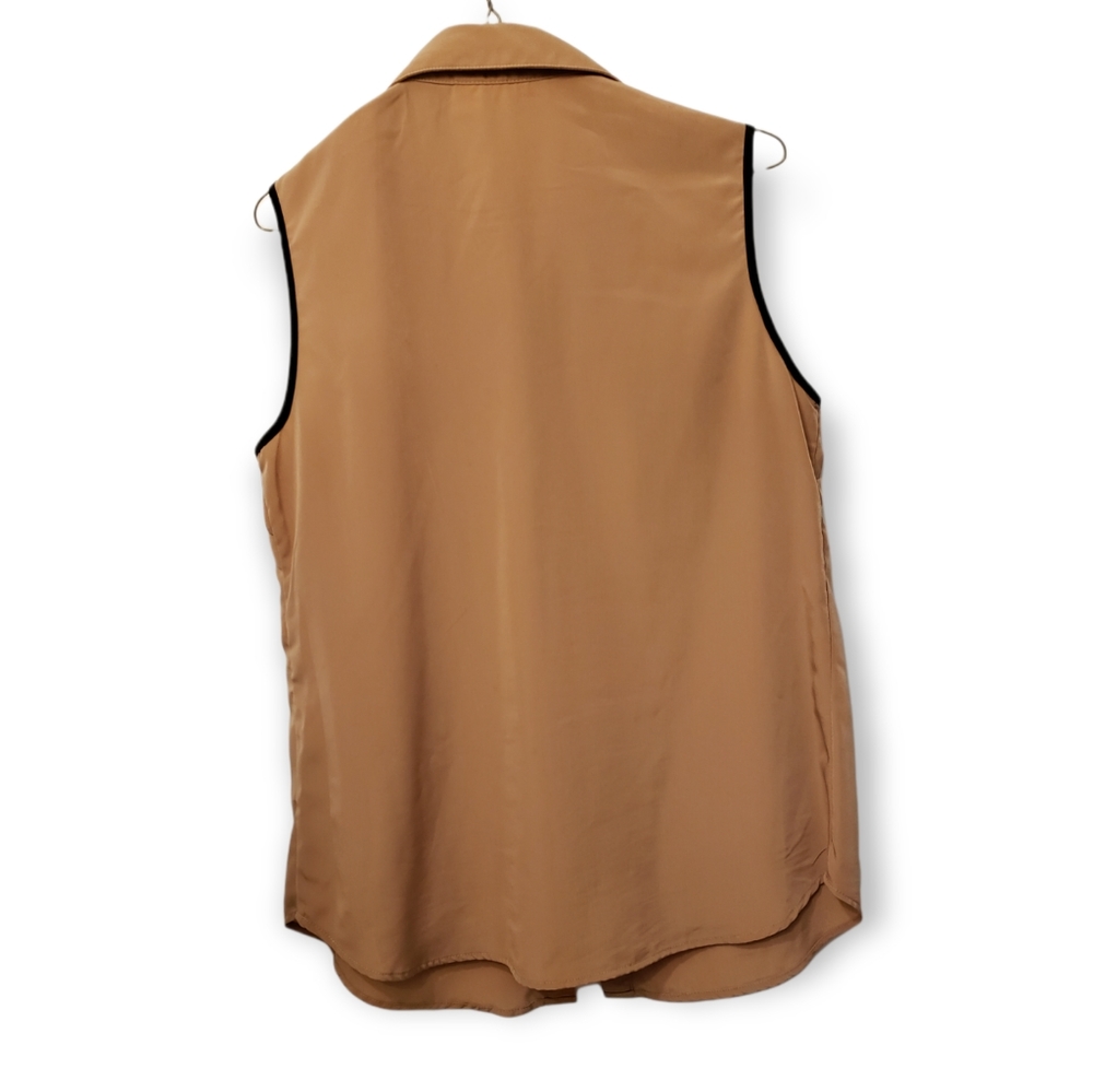 Ladies Blouse - Picture 2 of 5